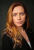 Lorna Brown's Instagram, Twitter & Facebook