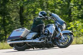 2019 Harley Davidson Cvo Street Glide Review 14 Fast Facts
