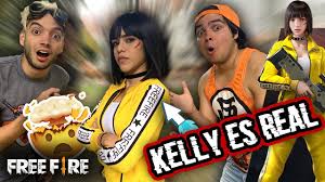 Here the user, along with other real gamers, will land on a desert island from the sky on parachutes and try to stay alive. Asi Es Kelly De Free Fire En La Vida Real Vino A Mi Casa Youtube