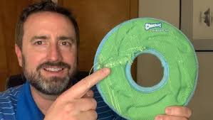 Pet Supplies : Pet Flying Discs : Chuckit! Zipflight Flying Disc Dog Toy,  Small (6"), Green and light Blue : Amazon.com