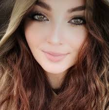 Seeking friendly penpal for conversation and connection