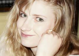 Greeley, Colorado! A woman disappears, leaving detectives to suspect her  soon to be ex husband, but just can't find the evidence. The case to goes  cold, whille the husband continues