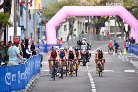 Flora duffy triumphed at the triathlon in tokyo, and that means bermuda is officially the smallest country to ever celebrate a summer olympic gold medal. Flora Duffy Floraduffy Twitter