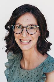 Margaret Noll's Instagram, Twitter & Facebook