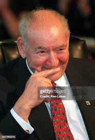 1,167 Ken Lubas Photos & High Res Pictures