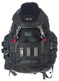 oakley kitchen sink backpack reviews
