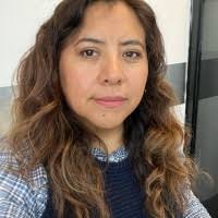 200+ perfiles de «Elida»