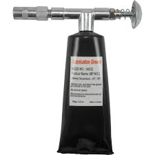 Remember that the longer you wait to clean it up, the harder it will take for you to remove it. Mini Grease Gun Manufacturer Gison