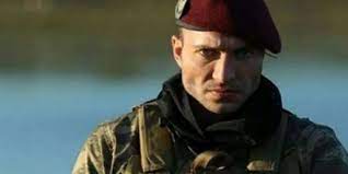 Söz ve ramo'da oynadığı karakterlerle adından sıkça söz ettiren başarılı oyuncu hakkında merak edilenleri yanıtladı. Soz Dizisinin Mucahit I Gorkem Sevindik In Kardesini Gorunce Cok Sasiracaksiniz