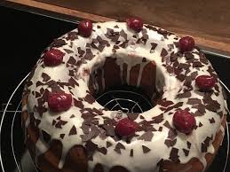 Schwarzwalder Kirsch Gugelhupf Von Genovefa56 Chefkoch Kuchen Und Torten Rezepte Dessert Rezepte Kuchen Kuchen Rezepte Einfach