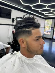 Follow my Ig Vicstylz_ and my facebook page VicStylz , Just a barber out of  slc tryna get my name out there and show people my experience and the love  I have