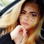 Shauna Barrett's Instagram, Twitter & Facebook