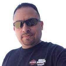 Alan Candelaria's Instagram, Twitter & Facebook