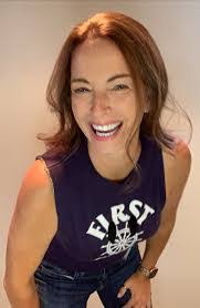 Melissa Lea's Instagram, Twitter & Facebook