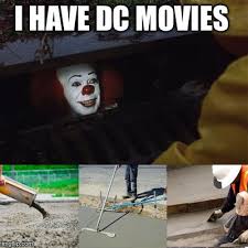 Pennywise Sewer Cover Up Gym Memes Funny Funny Horror Very Funny Memes