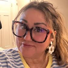 What can I do to help my Golden Retriever with skin allergies?