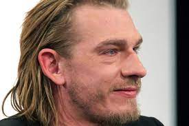 Tracing a line from mesrine's disillusioning. Guillaume Depardieu Films Famille Mort Biographie Du Fils De Gerard Depardieu