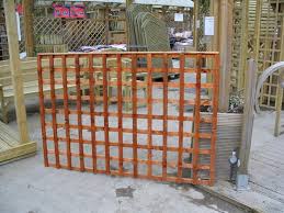 Planter trellis is ideal for placing behind a planter, either attached to the planter itself, secured to a wall or placed in the ground. Heavy Duty Trellis 6ft X 5ft Gshdt60 Garden Structures