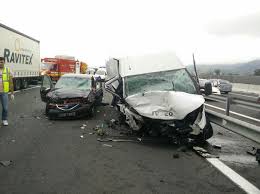 Maybe you would like to learn more about one of these? Au ApÄƒrut Imagini Video Cu Accidentul De Pe A1 In Care 4 Persoane Au Murit Iar Alte 3 Au Fost RÄƒnite Special Arad Ultimele È™tiri Din Arad