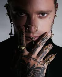 NEW IN—Damnation never looked this divine. Begin your journey to absolution  with gilded medievalcore pieces to complete your jewelry armoury. Your path  awaits at the link in bio. Featuring: ⧾ Aelegoria Earrings