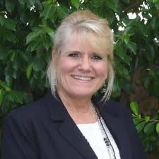 Dana Rausch's Instagram, Twitter & Facebook