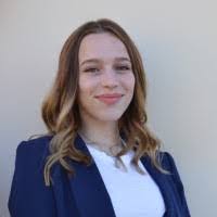 Deanna Egan's Instagram, Twitter & Facebook