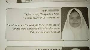 Sebelum wisuda kelulusan, biasanya para murid mendapatkan album kenangan yang berisi foto dan kesan pesan mereka selama belajar di sekolah. Quotes Lucu Buku Tahunan Sekolah Nusagates