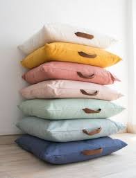 Zum Toben Und Ausruhen Sind Die Wunderschonen Kissen Kalahari Von Nobodinoz Per Sitzkissen Kinder Bodensitzkissen Und Kinder Zimmer