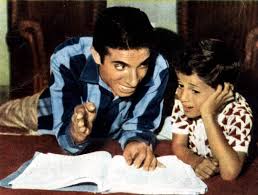 دكتور جودة محمد عواد#جودة_محمد_عواد#عيادة_جودة#علاج_ببلاششرح أكثر عن الموضوع تجده في هذا. ÙÙŠ Ø°ÙƒØ±ÙŠ ÙˆÙØ§ØªÙ‡ Ù…Ø­Ù…Ø¯ Ø¹ÙˆØ¶ ØµØ§Ø­Ø¨ Ø£Ø¹Ù„Ù‰ Ø¢Ø¬Ø± Ù…Ø³Ø±Ø­ÙŠ Ø´Ø±Ø§Ø±Ø© Ø§ÙŠÙ‚ÙˆÙ†Ø© Ø§Ù„Ù†Ø­Ø³ Ø§Ù„Ø°ÙŠ Ø±ÙØ¶ Ø¹Ø¨Ø¯ Ø§Ù„Ø­Ù„ÙŠÙ… Ù…ØµØ§ÙØ­ØªÙ‡ Ø§Ù„Ø´Ø§Ø±Ø¹ Ø§Ù„Ø¬Ø¯ÙŠØ¯