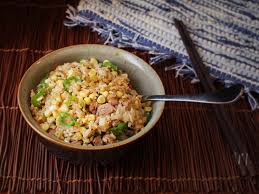 Pulled pork tacos, pizza, sandwiches and lots more delicious recipes. Scrapcook Turn Leftover Roast Pork Into Easy Pork Fried Rice