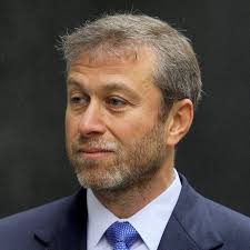 Portuguese Officers Detain Rabbi Accused of Helping Russian Billionaire  Abramovich