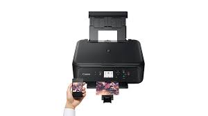 Canon pixma ts5050 printer is a classic device with many fascinating features such as wireless printing and mobile printing. Canon Pixma Ts5050 Im Test Computer Bild