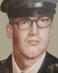 Lora Ayers's Instagram, Twitter & Facebook