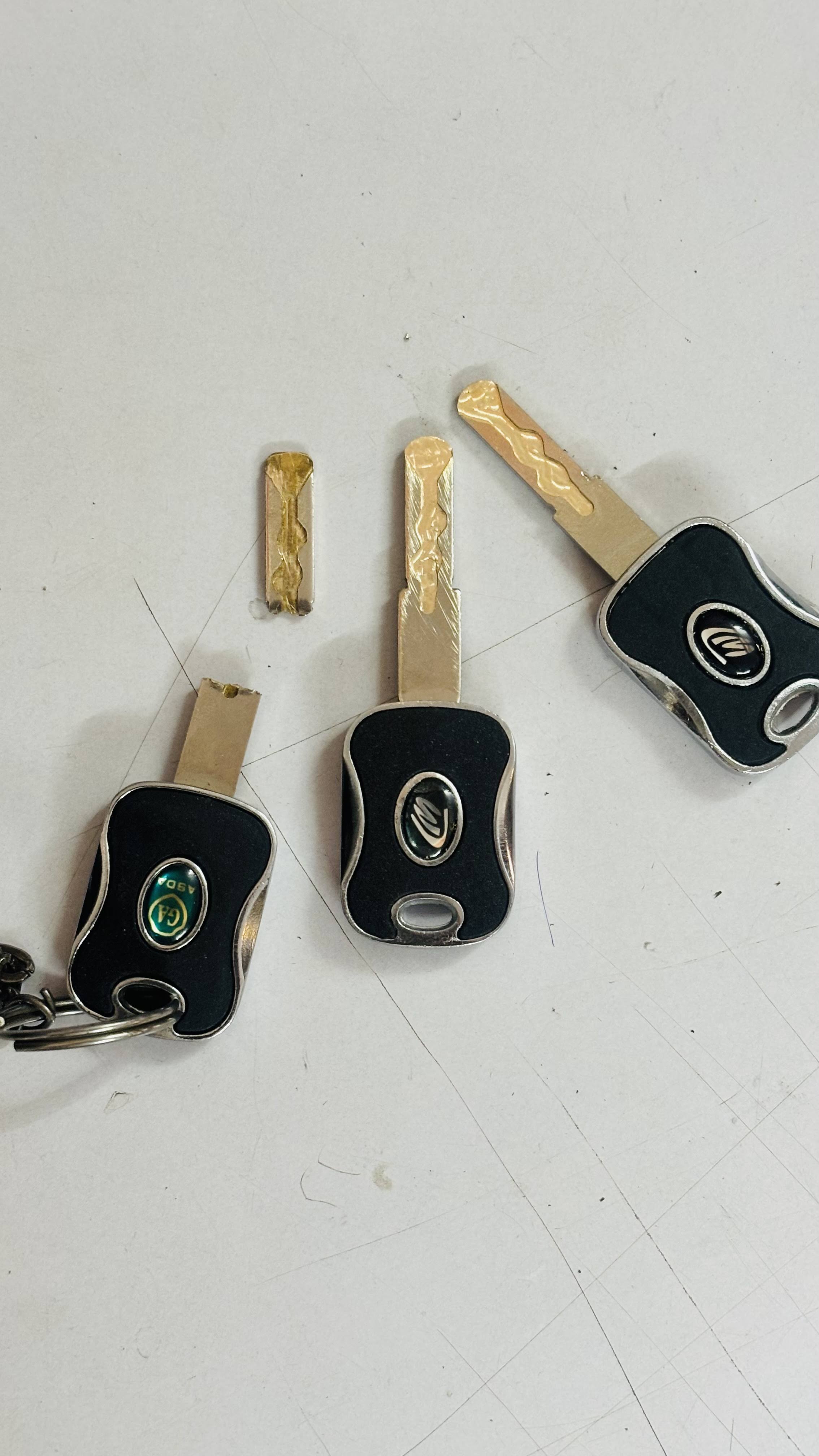 Almira Broken Key product image