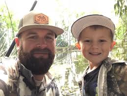 Whiskey Dick Outfitters 添加了1...