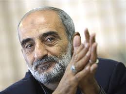 حسین شریعتمداری: بیانیه آیت الله موسوی اردبیلی را کسان دیگری نوشته اند/ من  از ذخیره های فکری انقلاب هستم | البرز مهرپویا