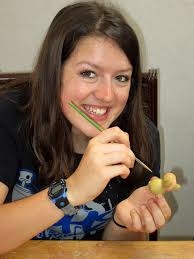 Learning to Know the Artists and Economics of Fair Trade