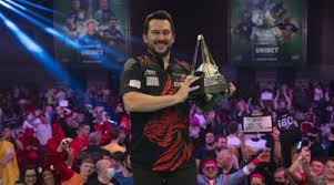 The 2021 premier league darts saw a whopping 76 matches both behind closed doors and in front of a crowd to finish it off in. Premier League Darts 2021 Ergebnisse Bei Darts1