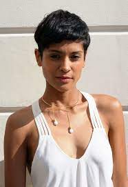 Daphne Drop Pearl Choker Etsy In 2021 Short Hair Styles Undercut Hairstyles Women Short Human Hair Wigs