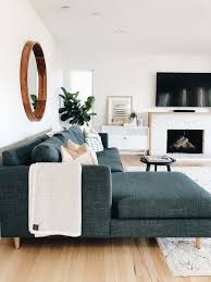 Ru «холл» — комната в жилом или пассажирском помещении. 9 Ways To Make Your Lounge Room Look Bigger Living Room Inspo Living Room Designs Living Decor