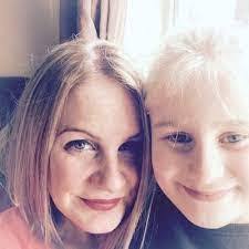 Elisa Bower's Instagram, Twitter & Facebook