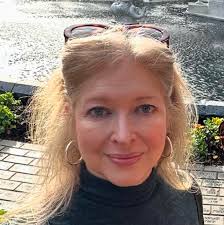 I've purchased a cinnamon "broom" how is it to be displayed? What is it for?