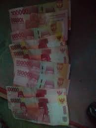 Sebelum belanja online yuk berkunjung ke belanjaonline.com dulu. Semua Orang Butuh Duit Sayang Duit Saya Hanya Sedikit Belanja Harus Irit Kalau Duit Habis Kepala Bisa Sakit Steemit