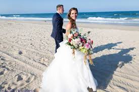 Outer banks condos from first flight rentals offer numerous options for beautiful beach weddings and wedding ceremonies. Outer Banks Wedding Rental Homes Atlantic Realty Of The Outer Banks Atlantic Realty Nc