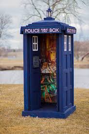 Auf the tardis entscheidest du, wann fantreffen stattfinden sollen, welchen content du gerne auf der seite sehen würdest oder welche figur dein ganz persönlicher liebling ist. Pin On Doctor Who