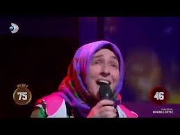 Benimle Soyle Nikki Yi Ayaga Kaldiran Performans Eftelya Fettahoglu Emirmiran Youtube 2020 Rock Muzik Muzik Youtube