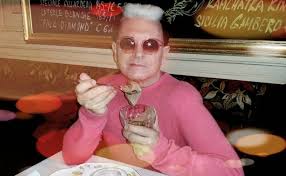 Malgioglio banana remix oh la banana ho perso subscribe & more videos: Cristiano Malgioglio Il Gelato Al Cioccolato Lo Mangio Solo Col Cucchiaino Dago Fotogallery