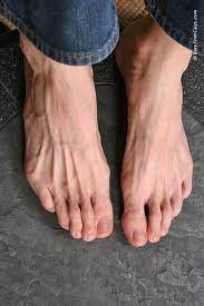 How big his feet were and how great they looked. Male Foot Slender How To Check To See If Your Feet Are Wide Or Narrow Male Feet Soak In Hot Springs For Health Feet Malerpalette