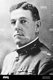 Fred e smith hi-res stock photography and images