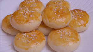 这种馅儿的老婆饼真是太好吃了 酥的直掉渣 吃一次就爱上它了 youtube food snacks baking